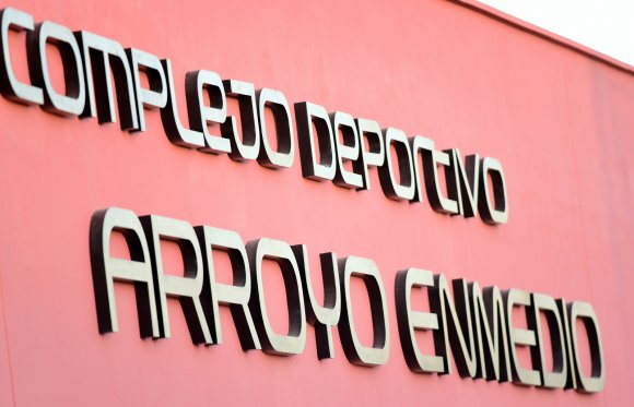Ganz neu für die 05er (und fast fertig): das Complejo Deportivo Arroyo Enmedio.