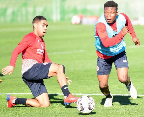 Da staunt Phillipp Mwene (l.): Issah Abass, in der Bundesliga-Hinrunde nur einmal eingesetzt, überzeugte am Montag mit zahlreichen guten Offensivaktionen.