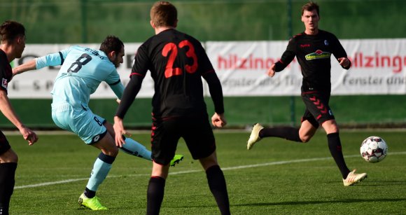 ...Levin Öztunali, der mit dieser Aktion das 2:0 erzielt hatte.