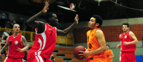 Jerome Gahr und die ASC-Männer begannen stark, mussten später aber dem Kräfteverschleiß Tribut zollen.