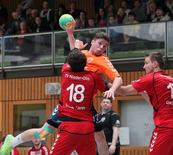 Dafür war es das Spiel des Lukas Nagel: Der Sportfreund verteidigte stark und traf vorne vor allem in der ersten Halbzeit fast nach Belieben.