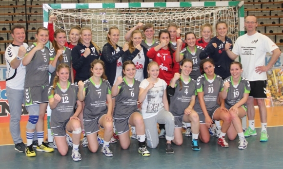 Den großen Erfolg der Bundesligaqualifikation ihrer weiblichen A-Jugend wollten die Sportfreunde Budenheim durch Einsatzzeiten ihrer Spielerinnen in der Frauen-Oberliga ergänzen. Die dazu gegründete FSG mit Mainz 05 ist nach der Rücknahme der Genehmigung durch den HVR-Vorstand vorerst auf Eis gelegt.