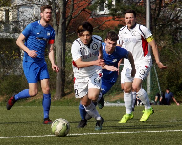 Daigo Hiromoto dringt mit dem Ball in den Strafraum ein. Der Angreifer durfte diesmal nur in der letzten halben Stunde mitwirken, da waren die Tore längst gefallen.