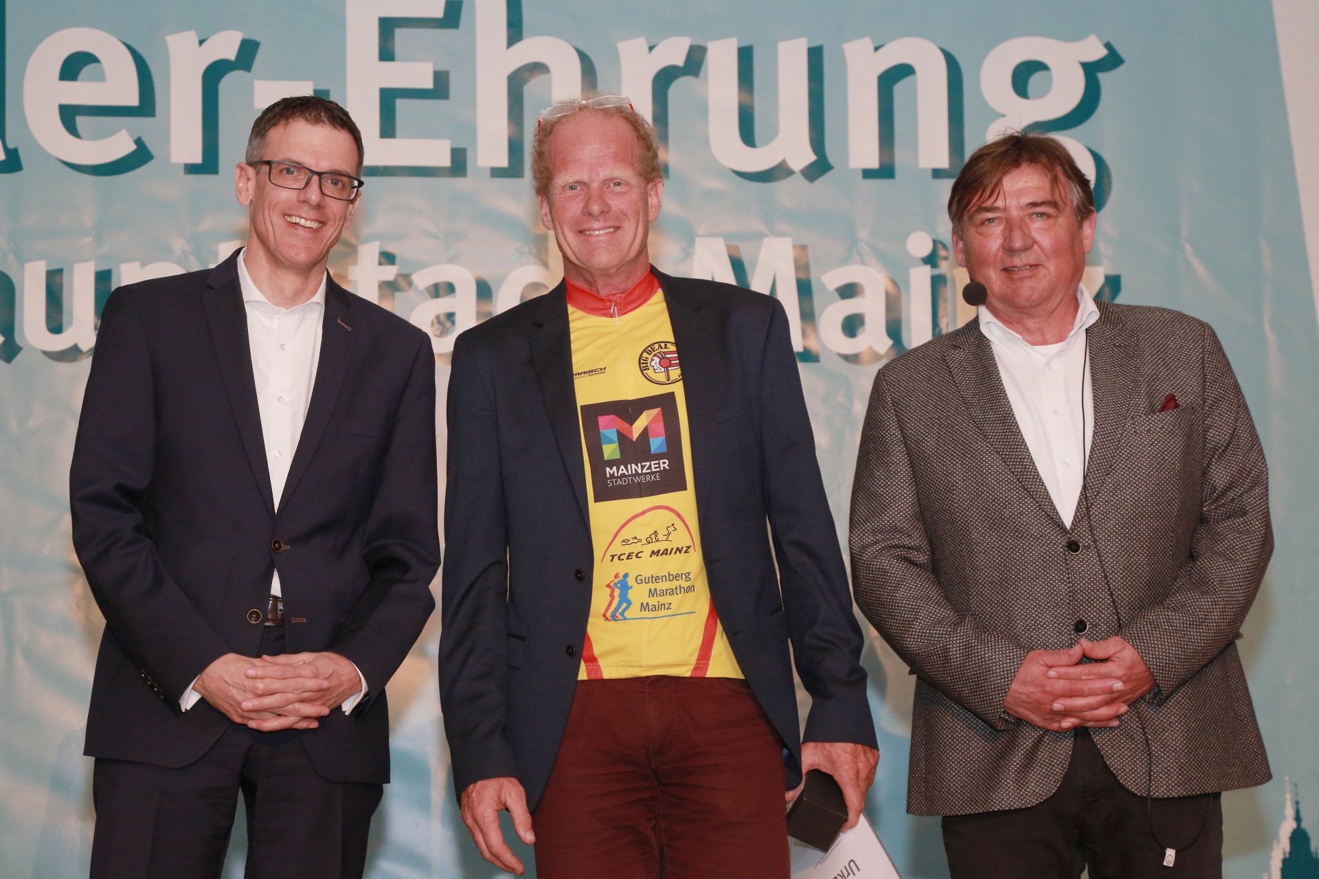 Immer do und farbenfroh: Jörg Stehle vom TCEC Mainz, wurde 2018 zum vierten Mal Deutscher Meister im Duathlon über die Kurzdistanz der AK 60.