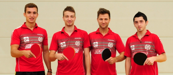 Dieses Quartett tritt für den FSV Mainz 05 in der Dritten Liga an, von links: Frederick Jost, Ondrej Baiger, Benjamin Bator und Felipe Olivares.
