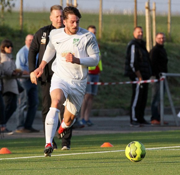 Setzte beim Marienborner 5:1-Sieg den Schlusspunkt: Patrick Wagner.