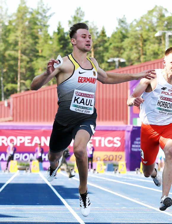 Über 100 Meter stieg Niklas Kaul mit neuer Bestzeit in den Wettkampf ein.