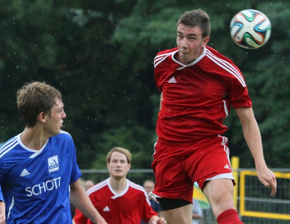 Die TSVgg Stadecken-Elsheim (r. Lukas Fassel) ist eines von vier Bezirksligateams, die nach zwei Spieltagen trotz aller Mühen noch ein leeres Punktekonto aufweisen. Das soll sich am Wochenende im Heimspiel gegen den TSV Gau-Odernheim ändern.