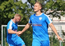 Wieder im Duett erfolgreich, und das in beiden Varianten: Patrick Schenck (r.) und Kevin Frey (l.) legten sich gegenseitig die Bälle zu den beiden Treffern gegen RWO Alzey auf. 