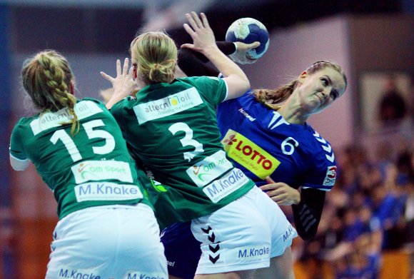 Vanessa Weber ist eine Rückraumhoffnung bei Handball-Drittligist SG Bretzenheim. Noch füllt sie die Rolle aber nicht zur Zufriedenheit ihres Trainers aus.