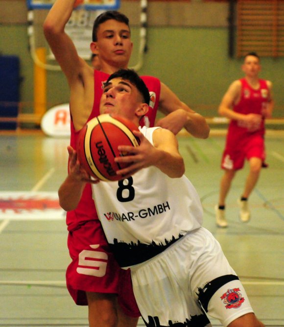 Ioannis Zachariou und sein Team wollen am vierten Spieltag ihren ersten JBBL-Sieg landen.