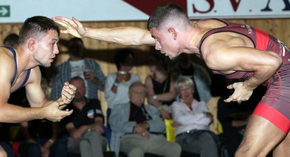 Die Halbfinalteilnahme liegt auf dem Servierteller. Koray Cakici (r.) und seine Nackenheimer Mitstreiter müssen nur noch zugreifen.