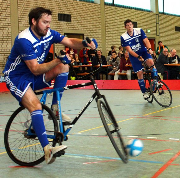 Drei Niederlagen mussten Janis Stenner (l.) und Jonas Gebhard am letzten Hinrundenspieltag einstecken.