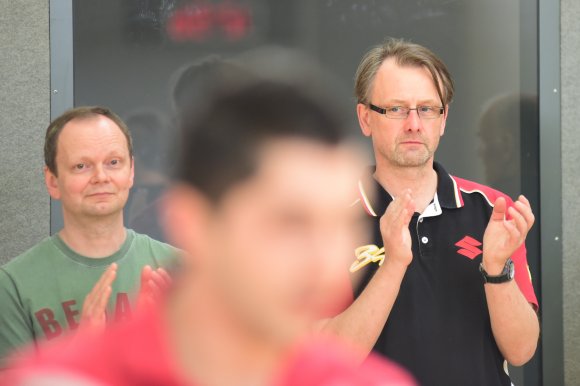 Uwe Höfer rechnet nicht mit einer Fortsetzung der Tischtennissaison, aber damit, dass die 05er auch in der nächsten Runde zweitklassig aufschlagen.