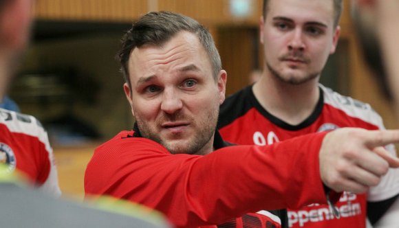 Nach vorne soll es auch in der Oberliga für den TV Nieder-Olm gehen. Trainer Tino Stumps wünscht sich für seinen Kader noch einen Mann für den rechten Rückraum.