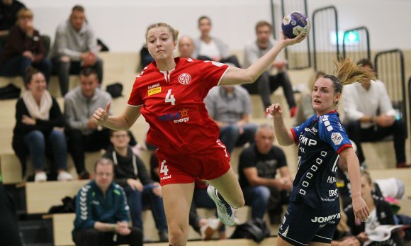 Carina Gangel geht mit den Bundesliga-Handballerinnen des FSV Mainz 05 in ihre dritte Saison. Wann die beginnt, steht allerdings noch in den Sternen. 