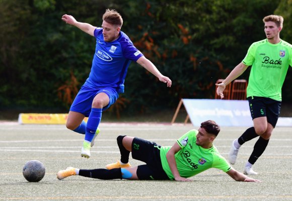 Tim Müller avancierte in der zweiten Halbzeit der Partie gegen Eintracht Stadtallendorf zum Anführer des TSV Schott.