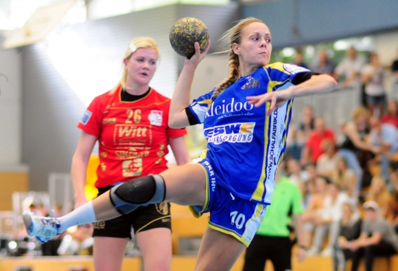 Rückraumspielerin Julia Veeck war ein Faktor dafür, dass die Bretzenheimerinnen mit zunehemender Spieldauer im Angriff stabiler wurden.