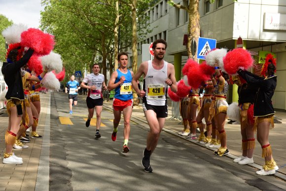 Abstand halten? Diese Formation wäre für einen Marathon unter Coronabedingungen vorbildlich.