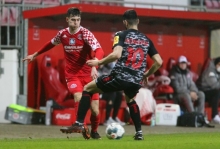 Im Heimspiel gegen die TuS RW Koblenz verpasste Marvin Jung (l.) mit der U23 des FSV Mainz 05 den zweiten Sieg nach der Coronapause. Das soll die Mannschaft gegen den FC Gießen nachholen.