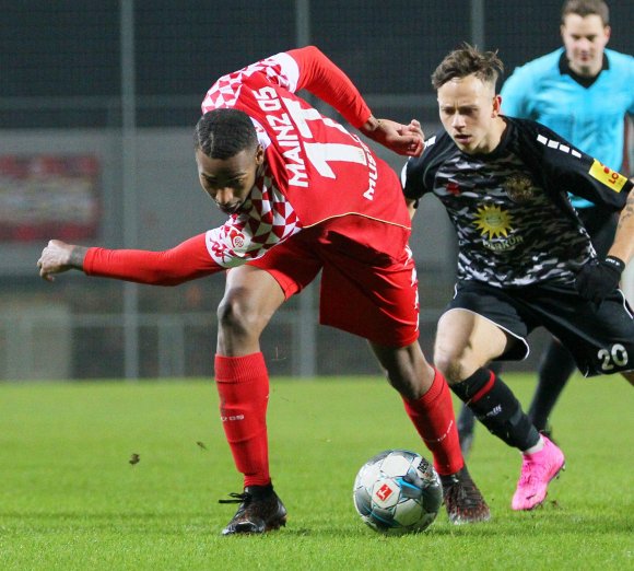 Spielpraxis satt: 05-Profi Marlon Mustapha gehörte seit Mitte Oktober bei sämtlichen Punktspielen der U23 zum Aufgebot. Auch gegen den FC Gießen dürfte sich das fortsetzen.