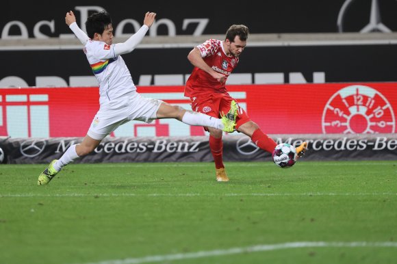 Zu selten brachten die Mainzer (hier Kevin Stöger) ihre Angriffe gefährlich vors Stuttgarter Tor.