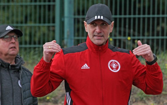 Würde mit der SVW Mainz gerne in die Landesliga aufsteigen: Trainer Jochen Walter.