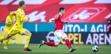 Nach der Pause lief das Spiel für Dominik Kohr (r.) und die 05er nicht mehr plangemäß. Das späte Siegtor entschädigte dafür.