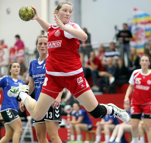 Seit dieser Saison dem Zweitligakader zugeordnet, werden Janka Bauers Einsätze im Oberligateam mitentscheidend für den Saisonverlauf der 05-Reserveteams sein. Zumindest bei den Heimspielen kann Trainerin Nikoletta Humm fest auf sie bauen. 