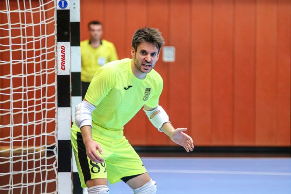 Motor, Torwart und Trainer der Bretzenheimer Futsaler: Christian Wölfelschneider.