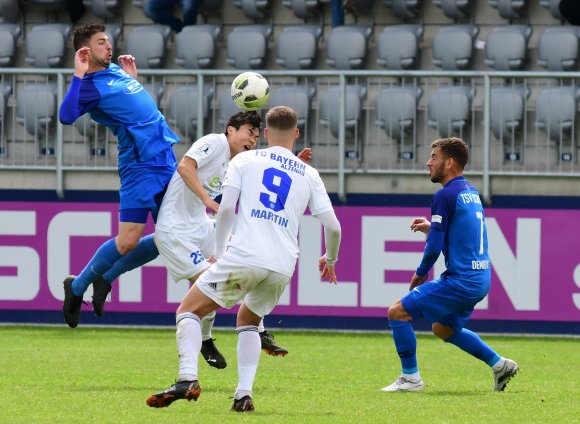 Nicht nur in dieser Szene war Jonas Raltschitsch beim 3:0 des TSV Schott in Alzenau der überragende Mann auf dem Platz. Diese Defensivleistung wird dem Team als Maßstab für die Partie gegen den SSV Ulm dienen müssen.