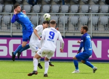 Nicht nur in dieser Szene war Jonas Raltschitsch beim 3:0 des TSV Schott in Alzenau der überragende Mann auf dem Platz. Diese Defensivleistung wird dem Team als Maßstab für die Partie gegen den SSV Ulm dienen müssen.