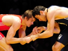 Konstantin Völk (l.) ist einer der Athleten, auf die der ASV Mainz 88 beim Kampf um das Erreichen der Play-offs baut.