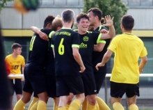 Der FSV Oppenheim darf nach seinem Erstrundensieg gegen den TSV Zornheim am Freitagabend gegen Ligakonkurrent VfR Nierstein erneut auf dem eigenen Platz antreten.