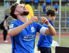 Jost Mairoses Schuss in der Schlussphase schien im Winkel einzuschlagen, der Steinbacher Keeper Eike Bansen verhinderte es mit einer Riesenparade.