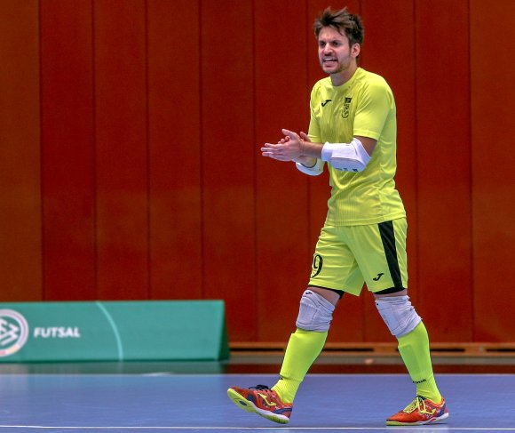 Auf geht's in die Bundesliga: Christian Wölfelschneider ist in Mainz einer der Futsal-Pioniere und Trainer sowie Torspieler der TSG 1846.