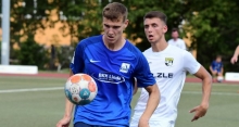 Nach vier Punkten aus vier Spielen wollen Dominik Ahlbach (vorne) und der TSV Schott am Samstag nachlegen.