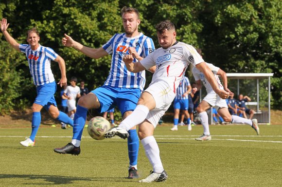 Mit Josha Marzis 2:0 hatte sich der FC Basara einen beruhigenden Halbzeitvorsprung erspielt.