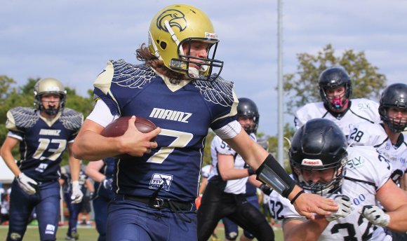 ...den dritten Touchdown vor der Pause steuerte Quarterback Peter Reichel bei.