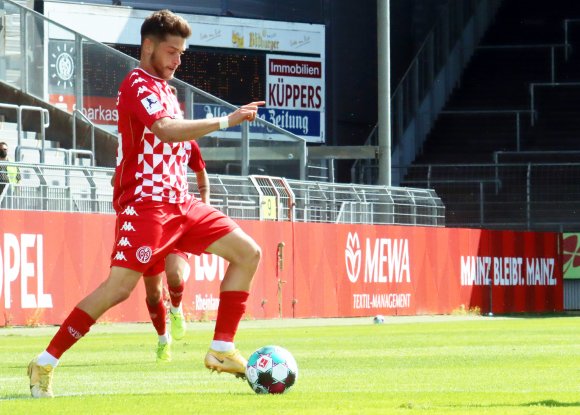 Der nächste längerfristige Ausfall in der U23 des FSV Mainz 05 ist Leon Petö mit einem Muskelfaserriss.