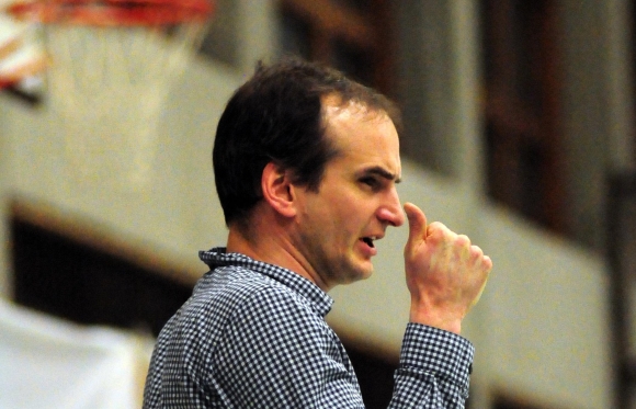 Wartet auf seinen OP-Termin: ASC-Coach Wolfgang Ortmann hat sich ein Kreuzband gerissen.