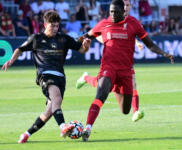 Ben Bobziens bislang berühmtester Gegenspieler war Ibrahima Konaté vom FC Liverpool.