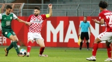 Kapitän Benko Sabani muss nach seiner fünften Gelben Karte am Samstag genau wie Stephan Fürstner aussetzen. Aber Trainer Bartosch Gaul hat mehrere Alternativen, sogar Kaito Mizuta (r.) kommt für ihn infrage.