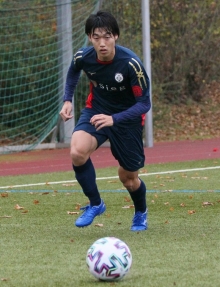 Nach einem halben Jahr beim FC Basara macht Rei Okada einen Zweiklassensprung zum TSV Schott.