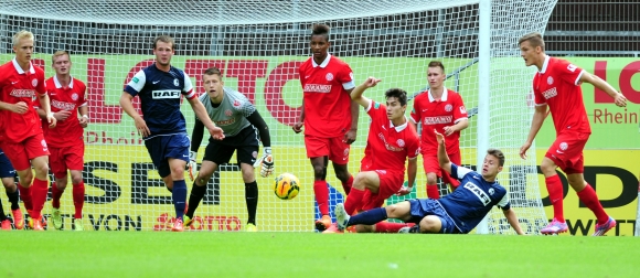 Defensiv werden die 05-A-Junioren in Hoffenheim ganz sicher gefordert werden. Das eigene Offensivspiel sollen sie darüber aber nicht vernachlässigen.