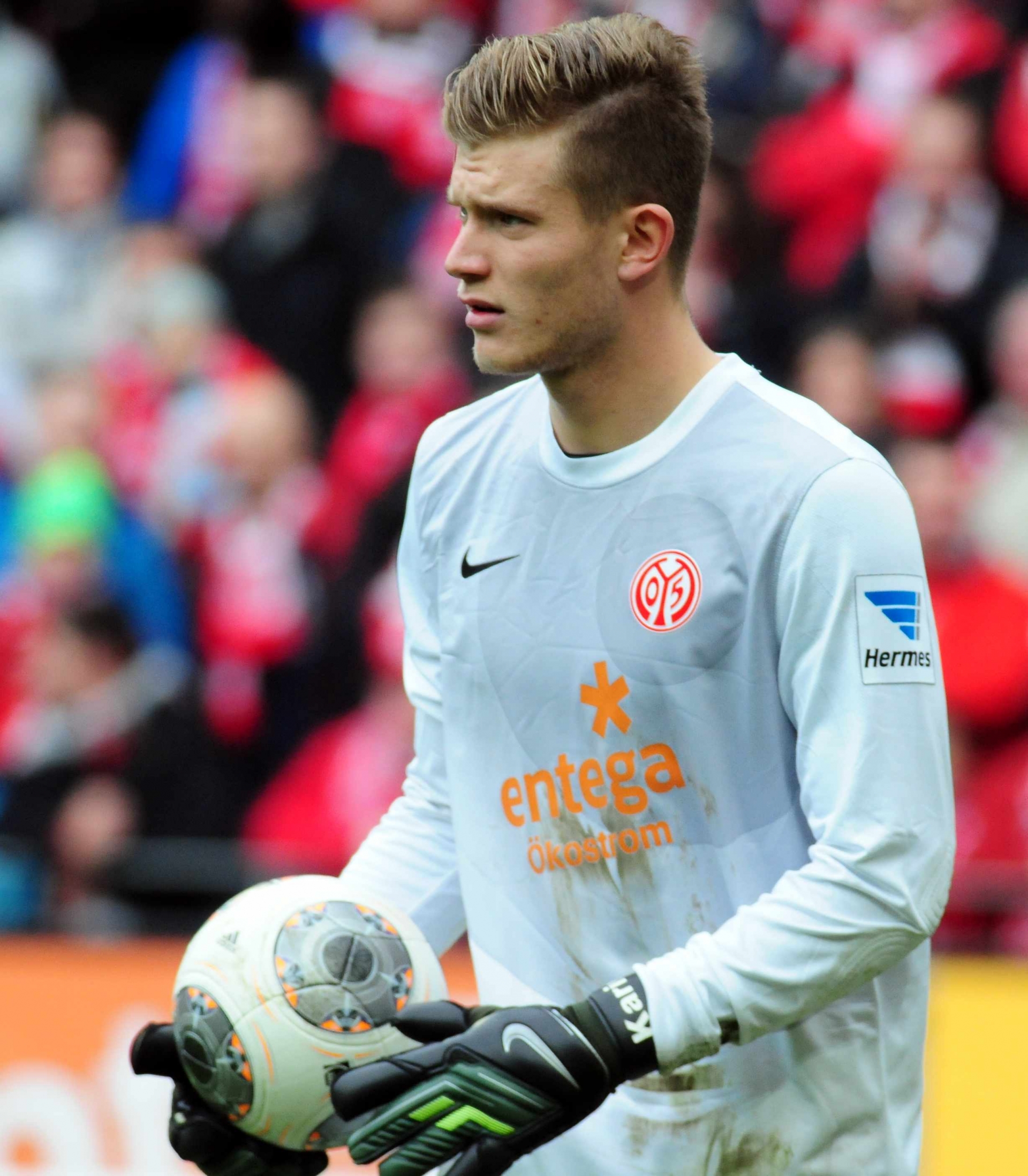 Torwart Loris Karius war auch im Spiel gegen den Rekordmeister wieder ein starker Rückhalt der 05er.