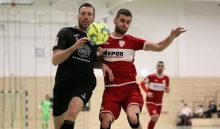 Zum sechsten Mal hintereinander verloren die Mainzer Futsaler (l. Martin Rode), und zum fünften Mal in dieser Saison blieben sie ohne Treffer...
