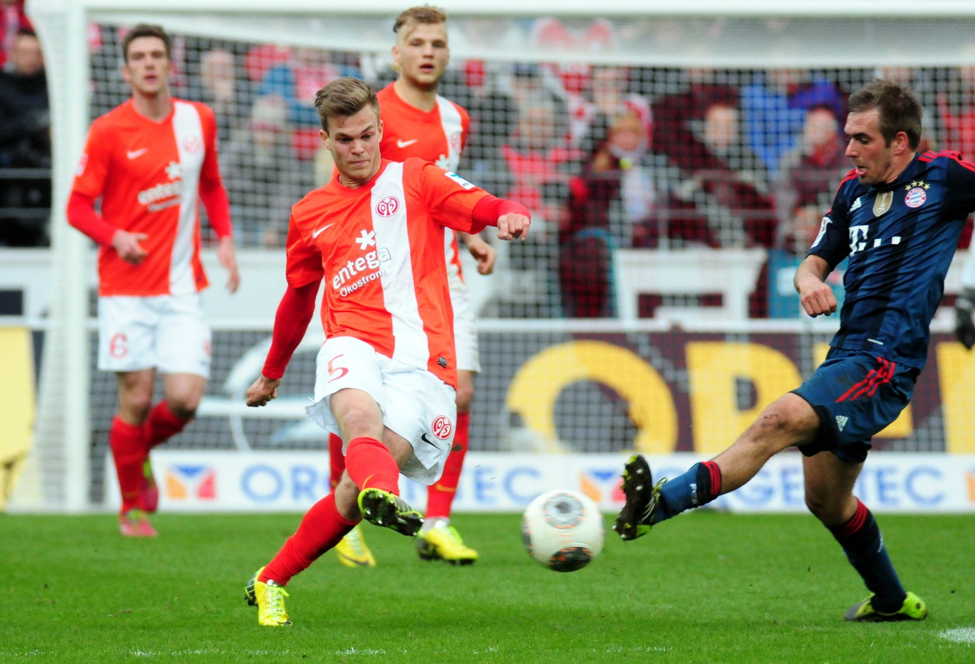 Benedikt Saller kam nach der Pause für den schwächelnden Ja-Cheol Koo.