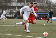 Giorgio Del Vecchio (l.) und dem TSV Schott wird am Ende der englischen Woche läuferisch und kämpferisch alles abverlangt werden.