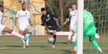Etienne Portmann (M.) ist zu einem Schlüsselspieler des TSV Schott gereift.